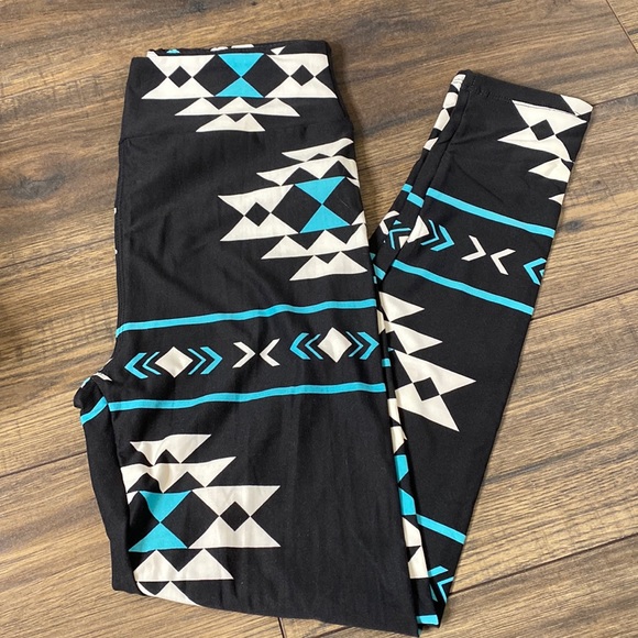 Brand new and never worn LuLaRoe OS leggings - Picture 1 of 1